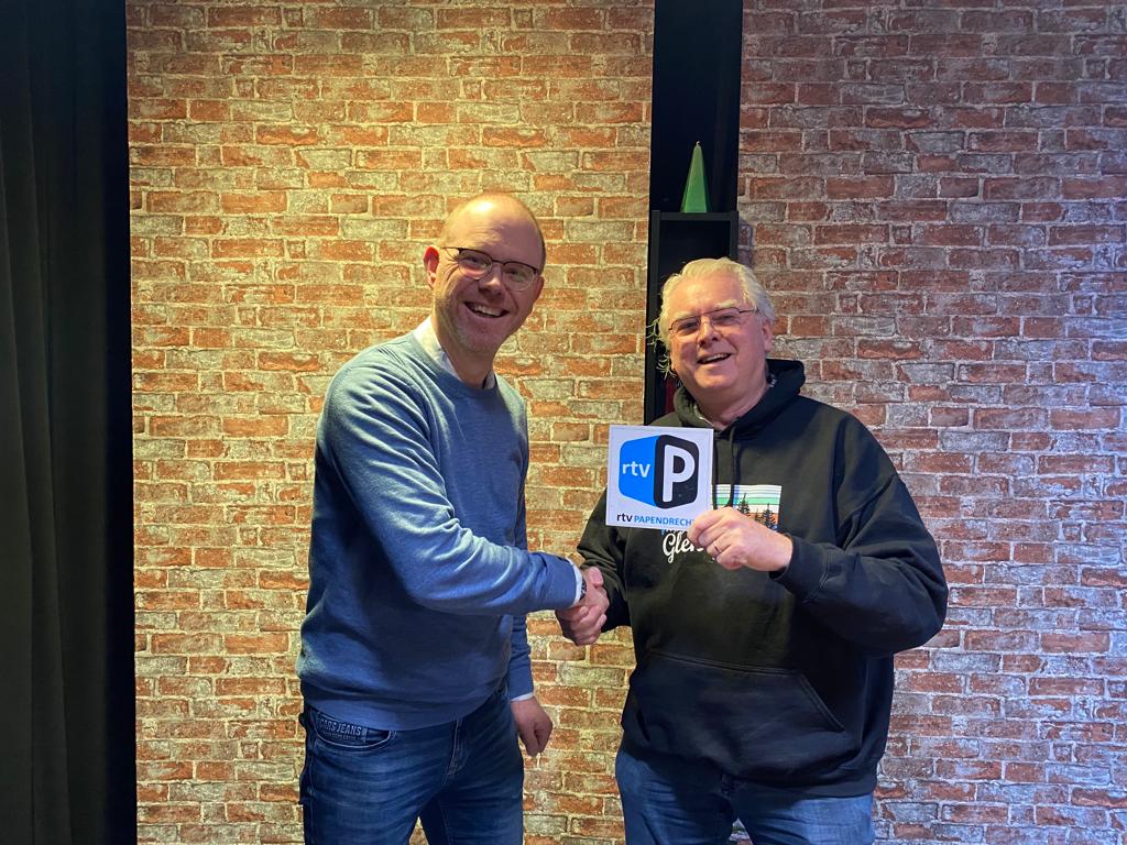 Sebastiaan van Mill (Ztaerdagmiddag Live) en Hans Hulswit (RTV Papendrecht)